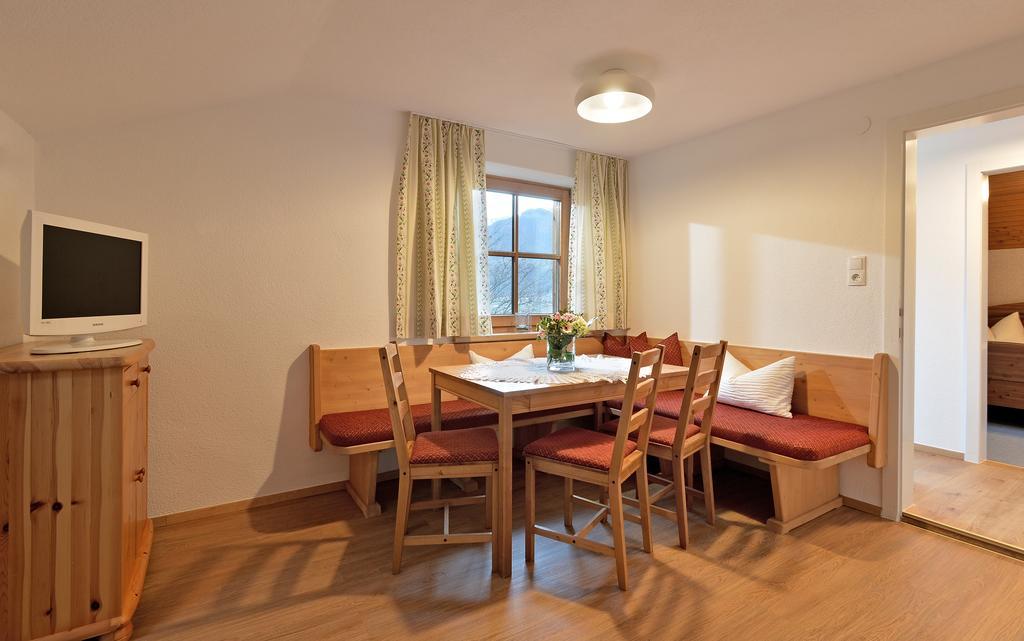 Haus Sonnenschein Apartman Hart im Zillertal Szoba fotó