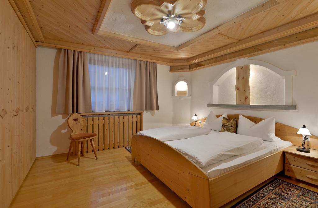 Haus Sonnenschein Apartman Hart im Zillertal Szoba fotó