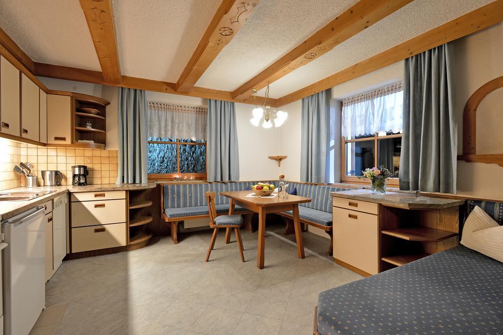 Haus Sonnenschein Apartman Hart im Zillertal Szoba fotó